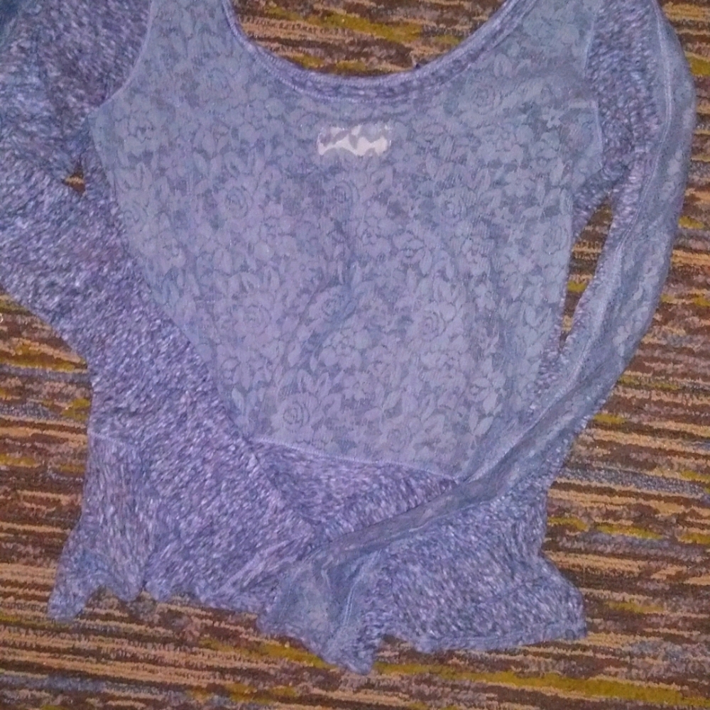 Hollister size Medium gray shirt